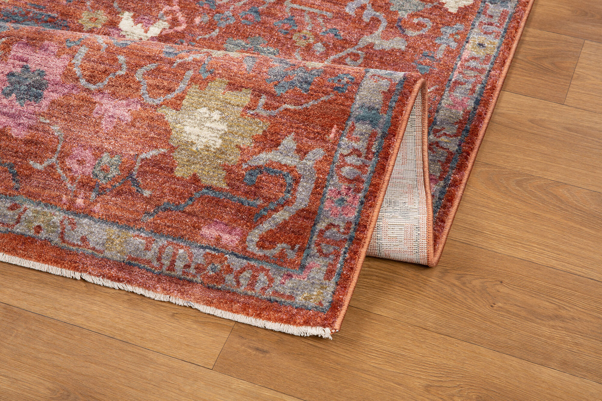 Large View Cora Traditional Floral Motif Rug