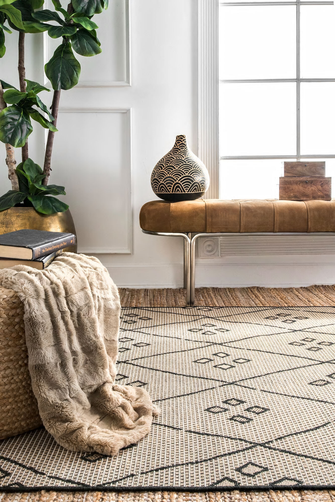 Large View Carlo Diamond Pattern Rug