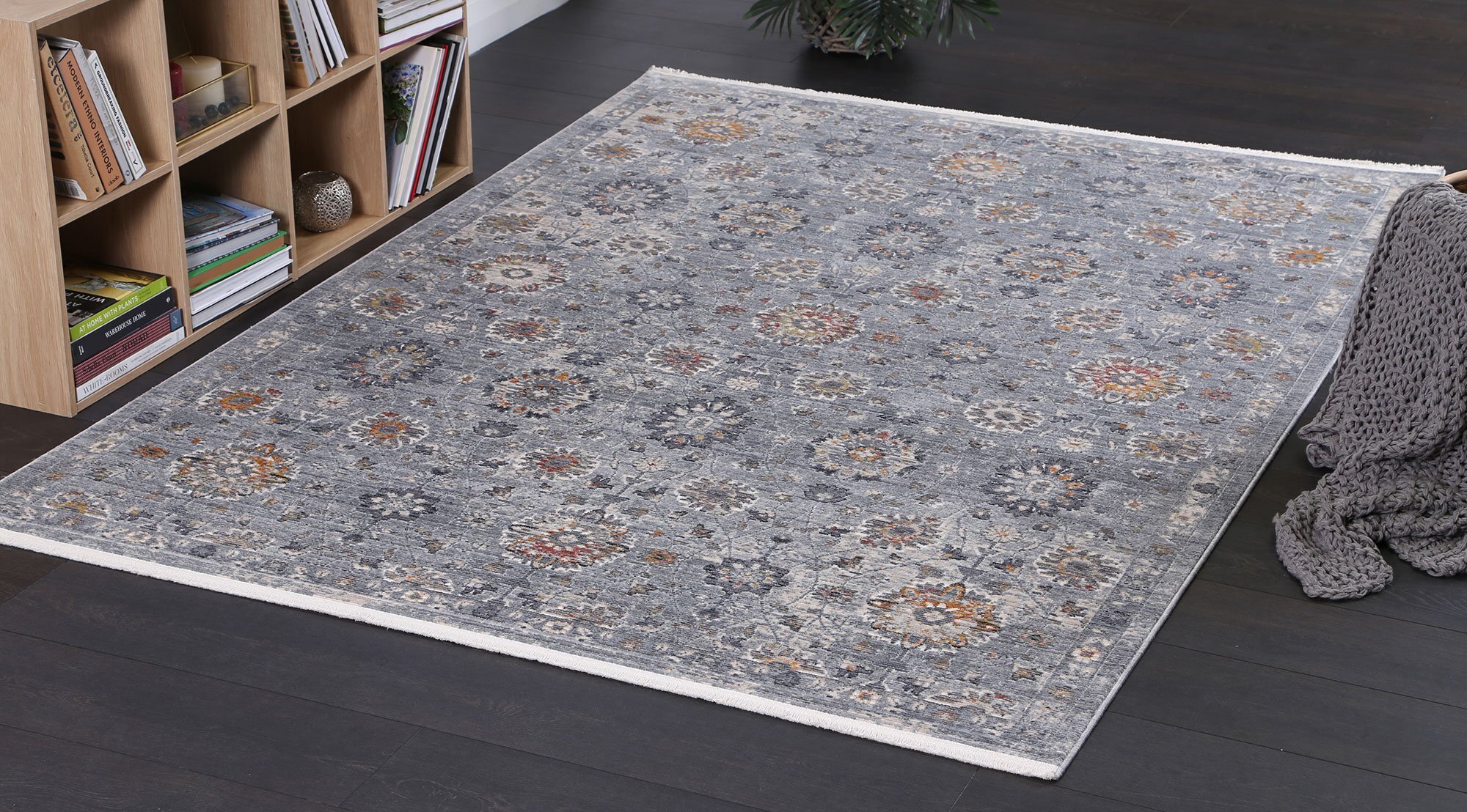 Darra Grey Transitional Floral Rug
