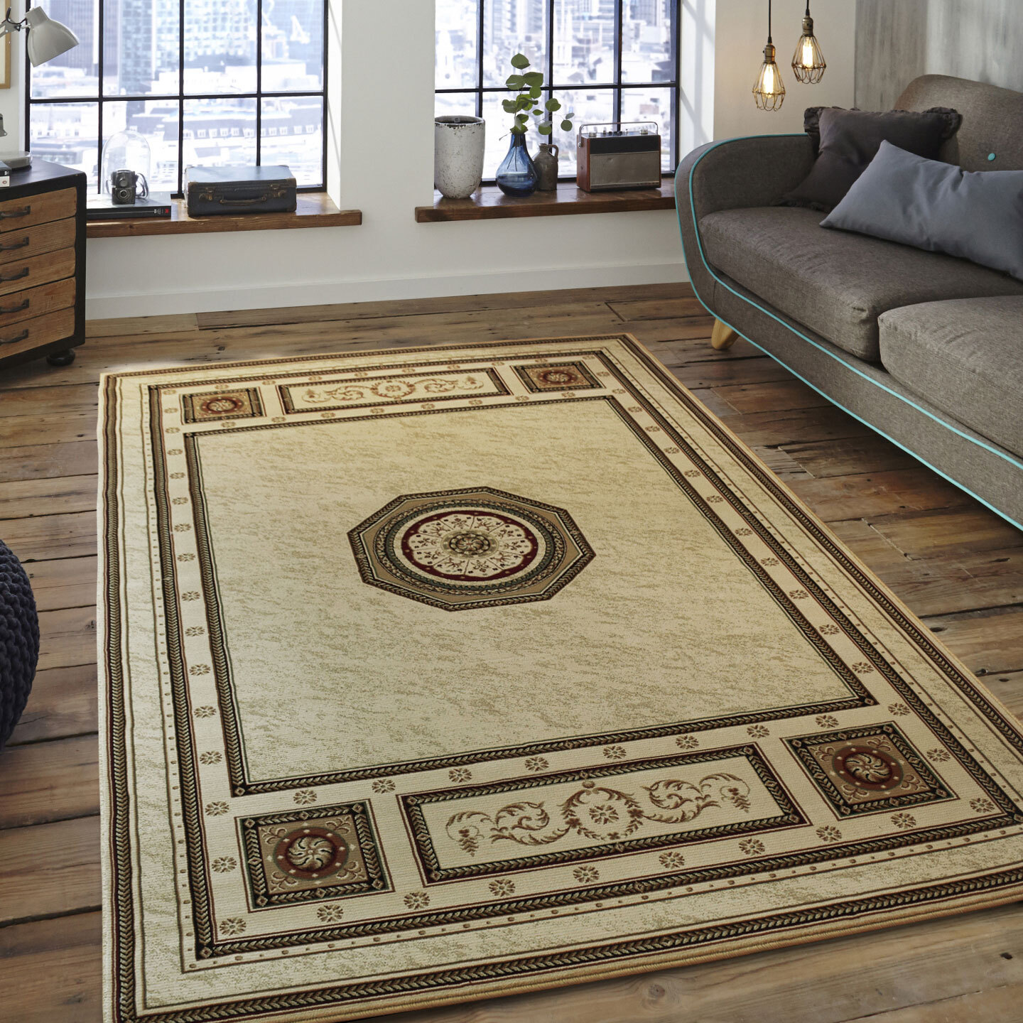 Large View Mercin Traditional Rug
