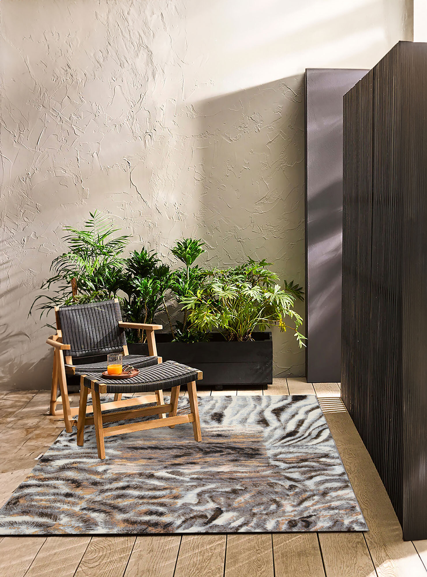 Large View Mystique Indoor/Outdoor Rug