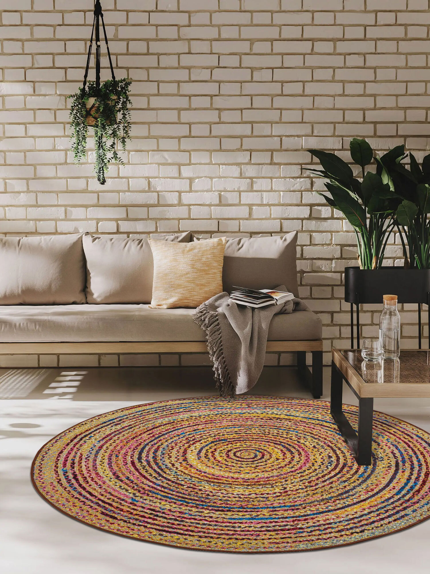 Large View Mystique Round Outdoor Rug