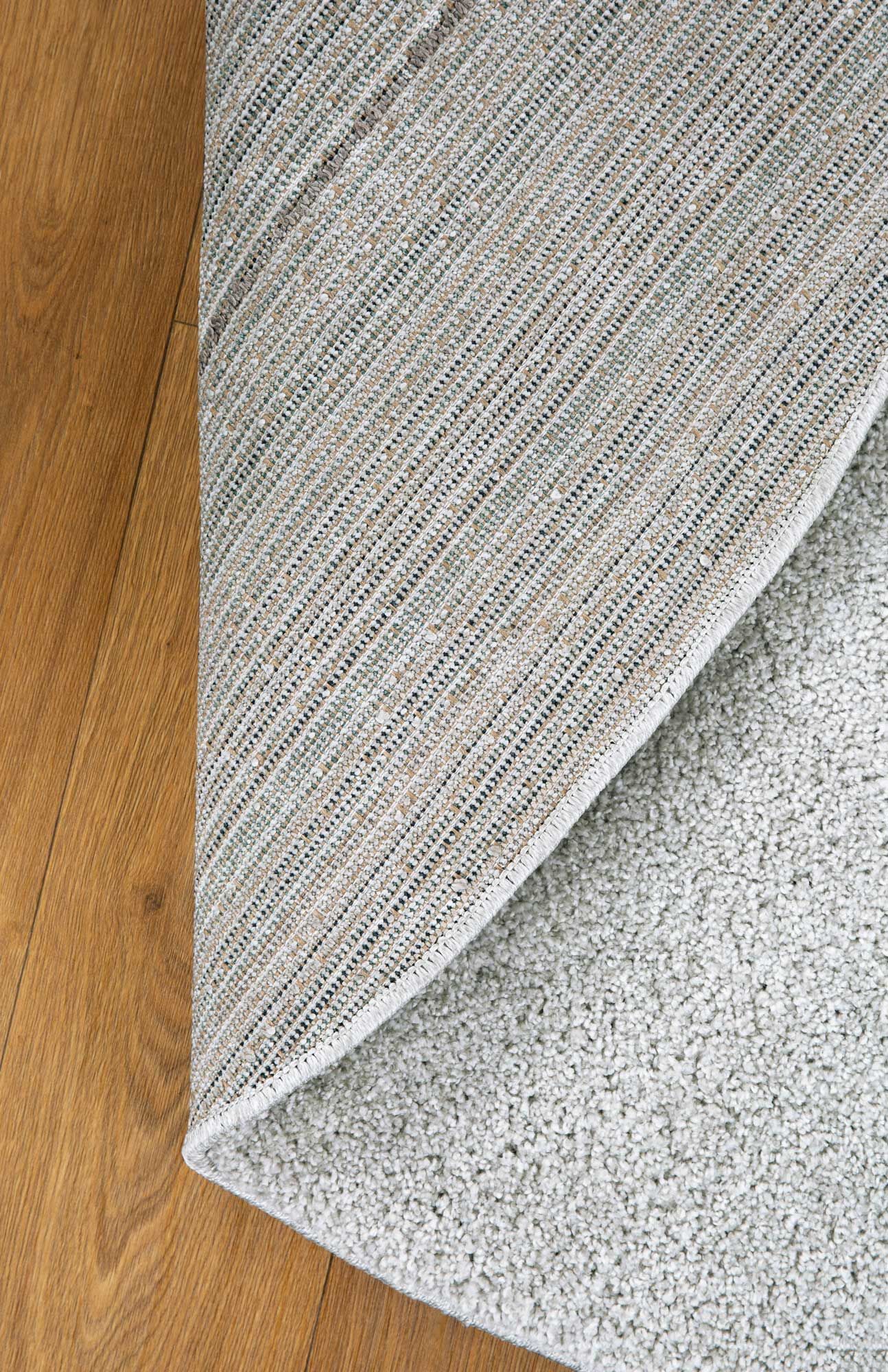 Large View Plush Plain Grey Rug