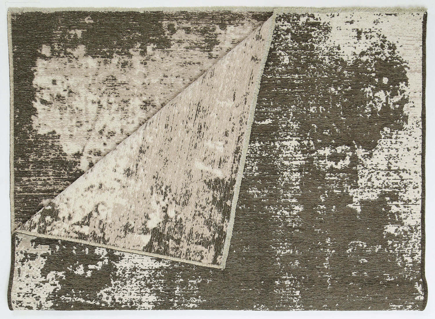 Large View Ryan Transitional Brown Rug