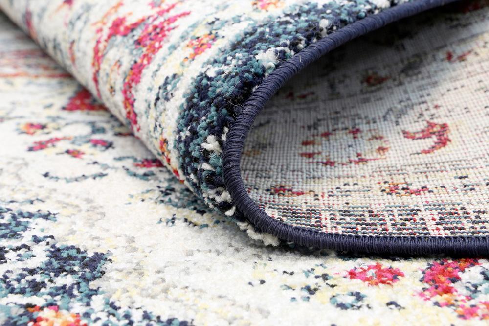 Sophia Classic Geometric Rug