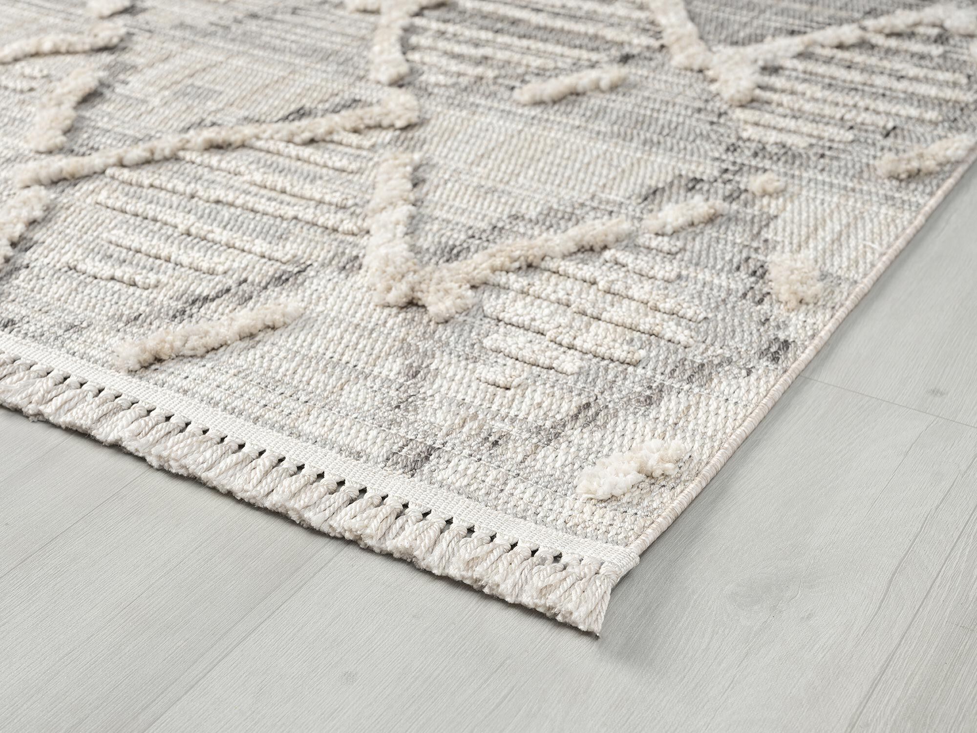 Large View Spain Moroccan Trellis Rug
