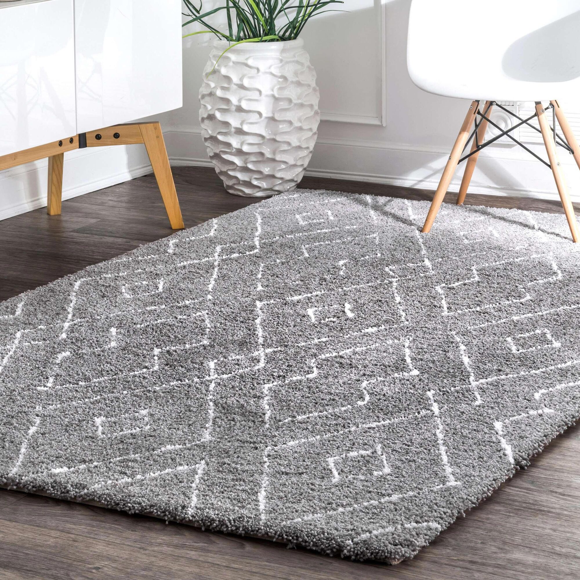 Symphony Moroccan Grey Shag Rug