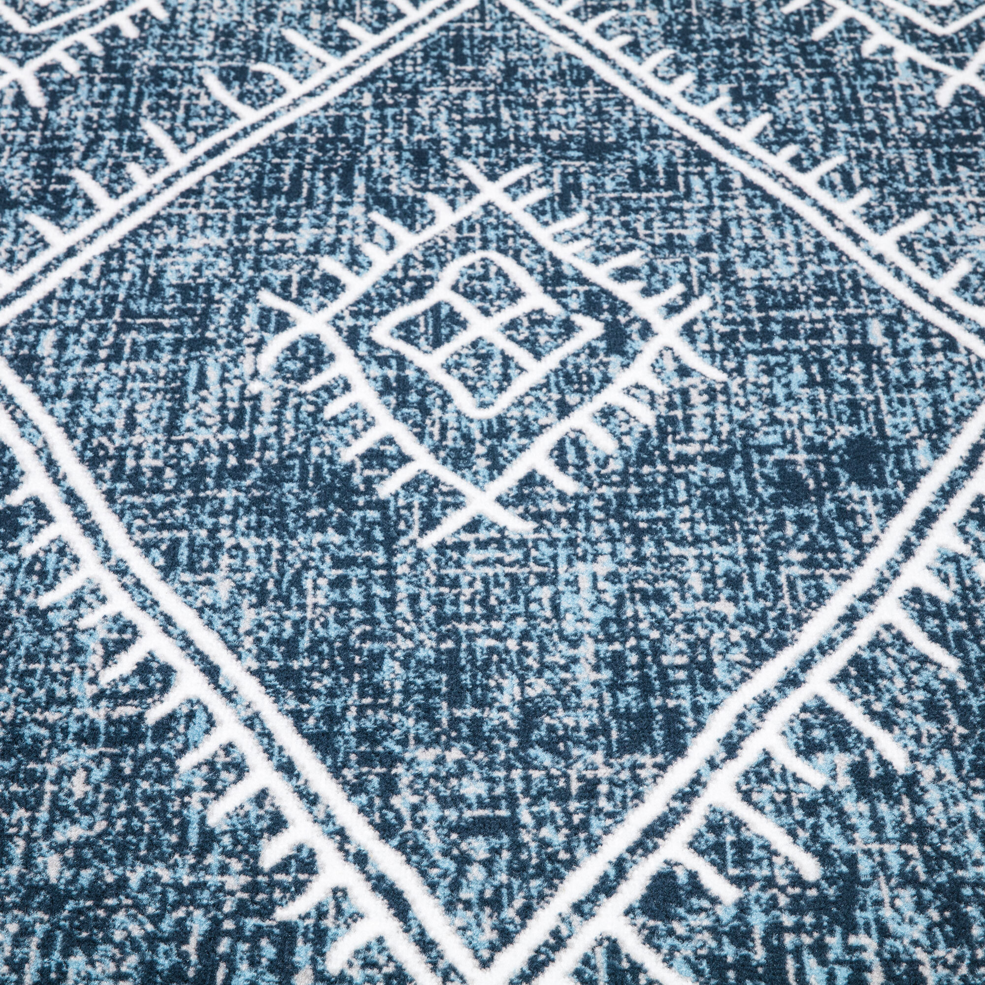 Toni Diamond Pattern Rug