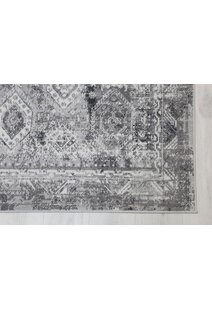 Casa Traditional Rug