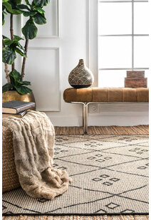 Carlo Diamond Pattern Rug