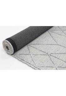 Hann Hand Loomed Rug