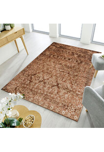 Melanie Brown Traditional Rug