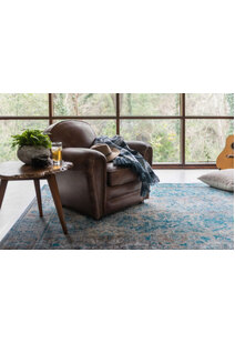 Melanie Blue Traditional Rug