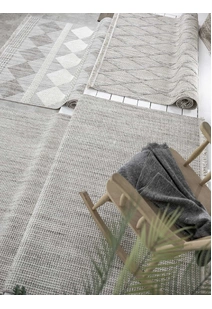 Prague Modern Geometric Rug