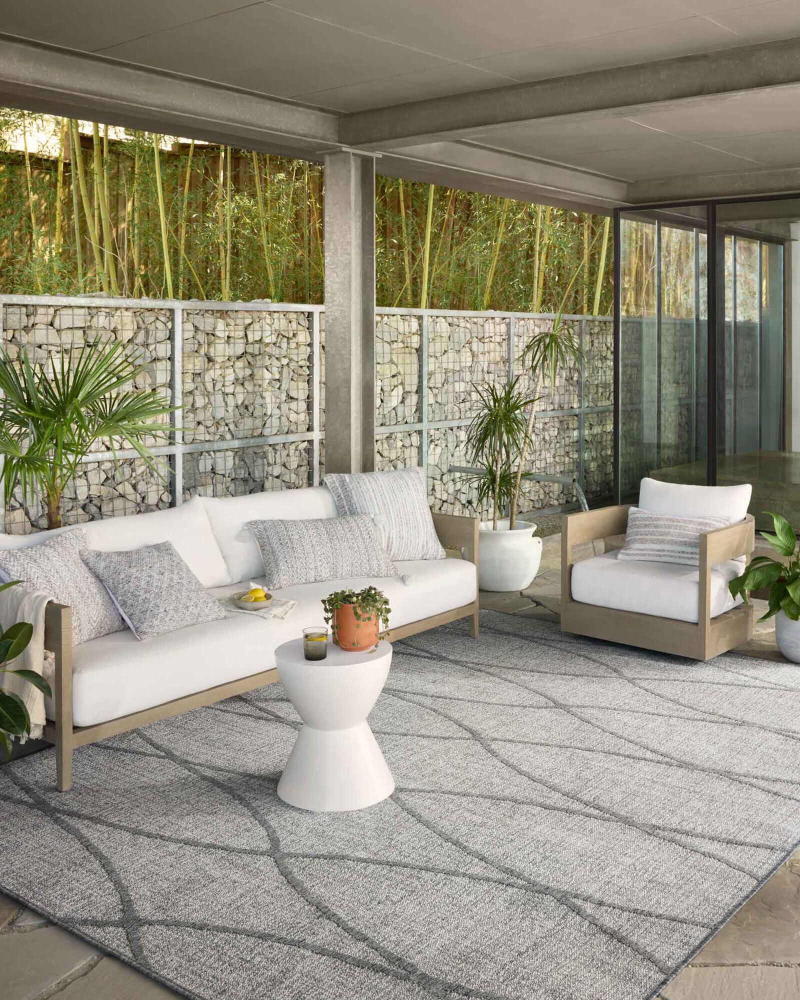 Alfresco Wavy Trellis Rug