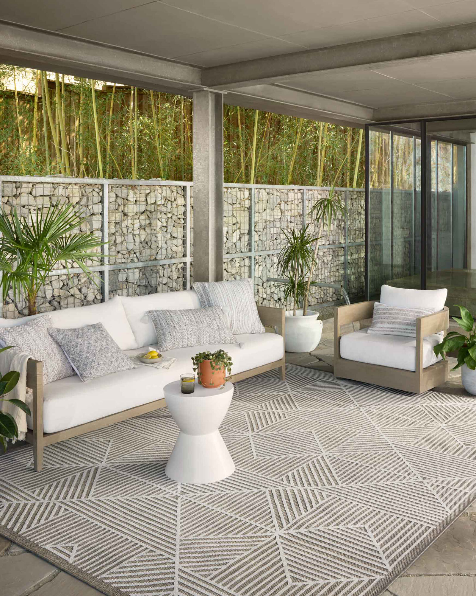 Large View Alfresco Geometric Patio Rug