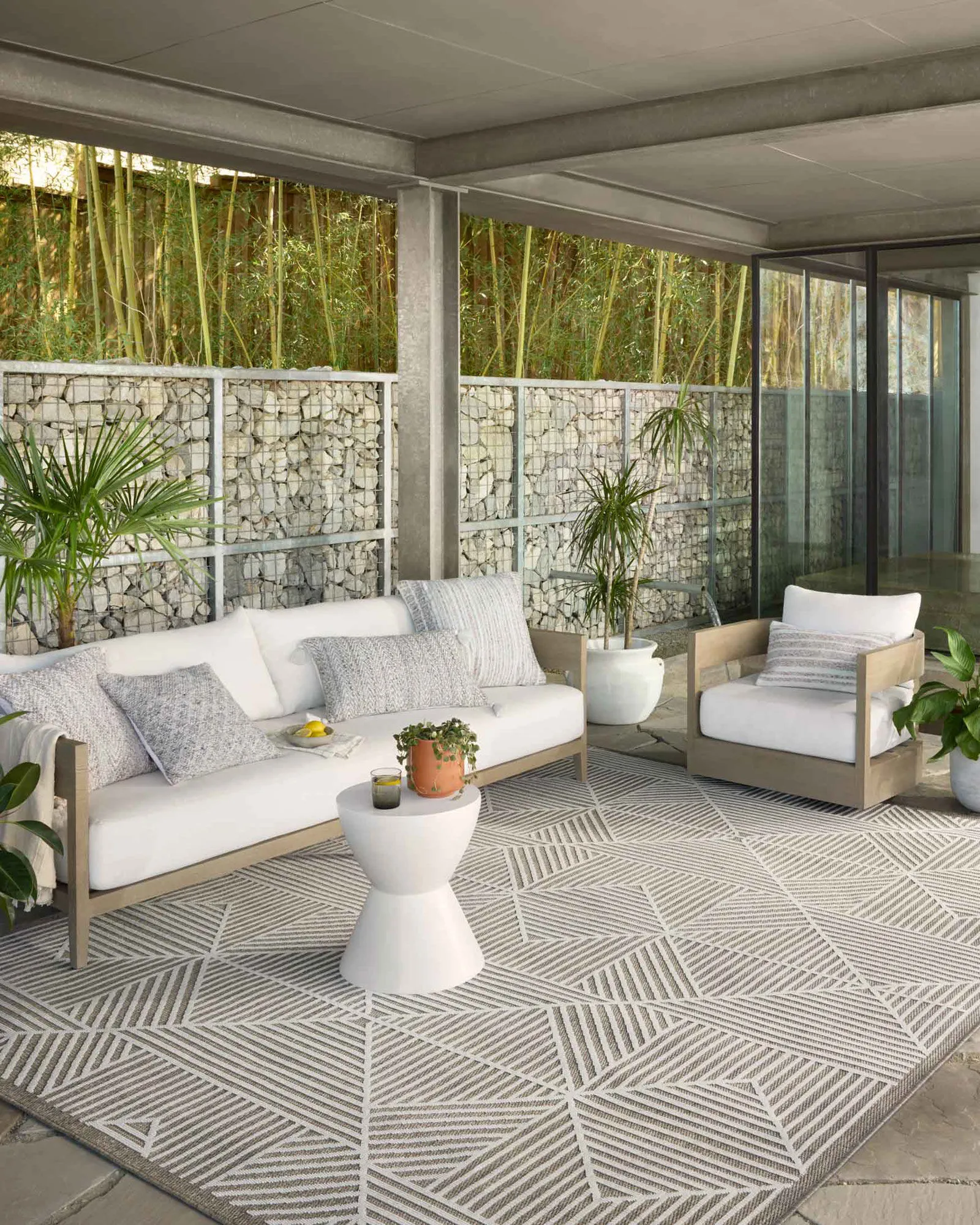 Large View Alfresco Geometric Patio Rug