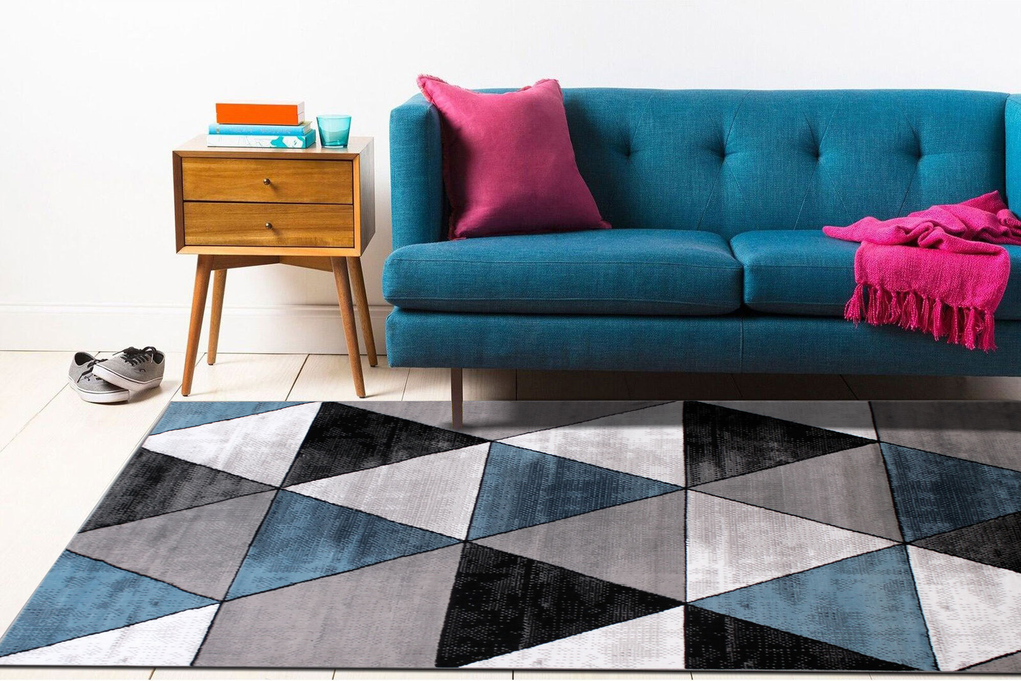 Large View Axel Modern Triangle Pattern Rug