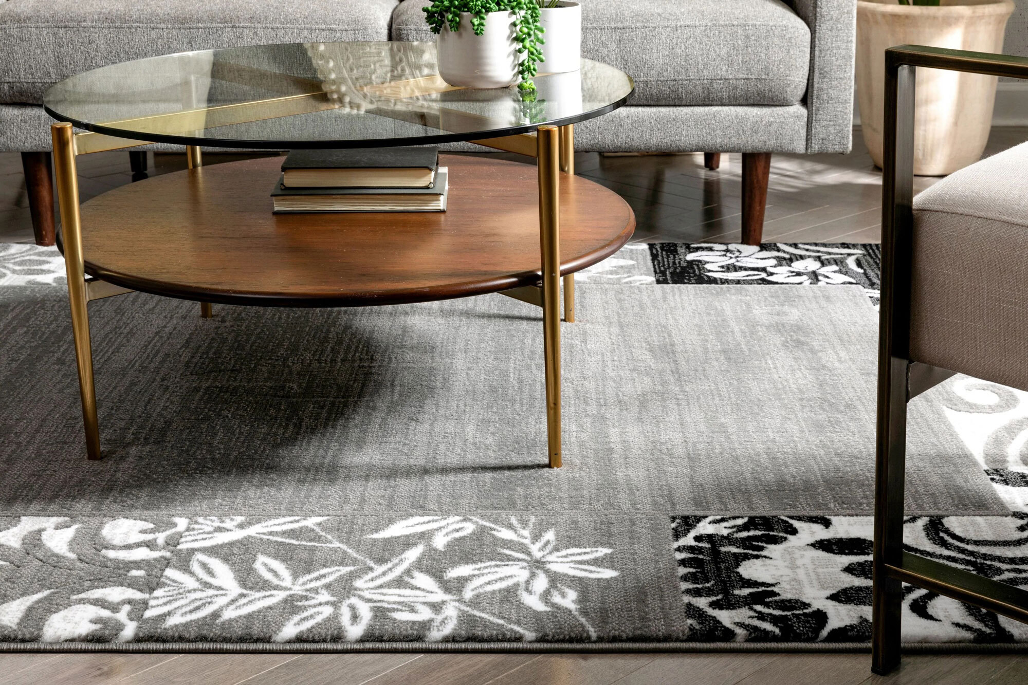 Large View Americo Floral Border Rug
