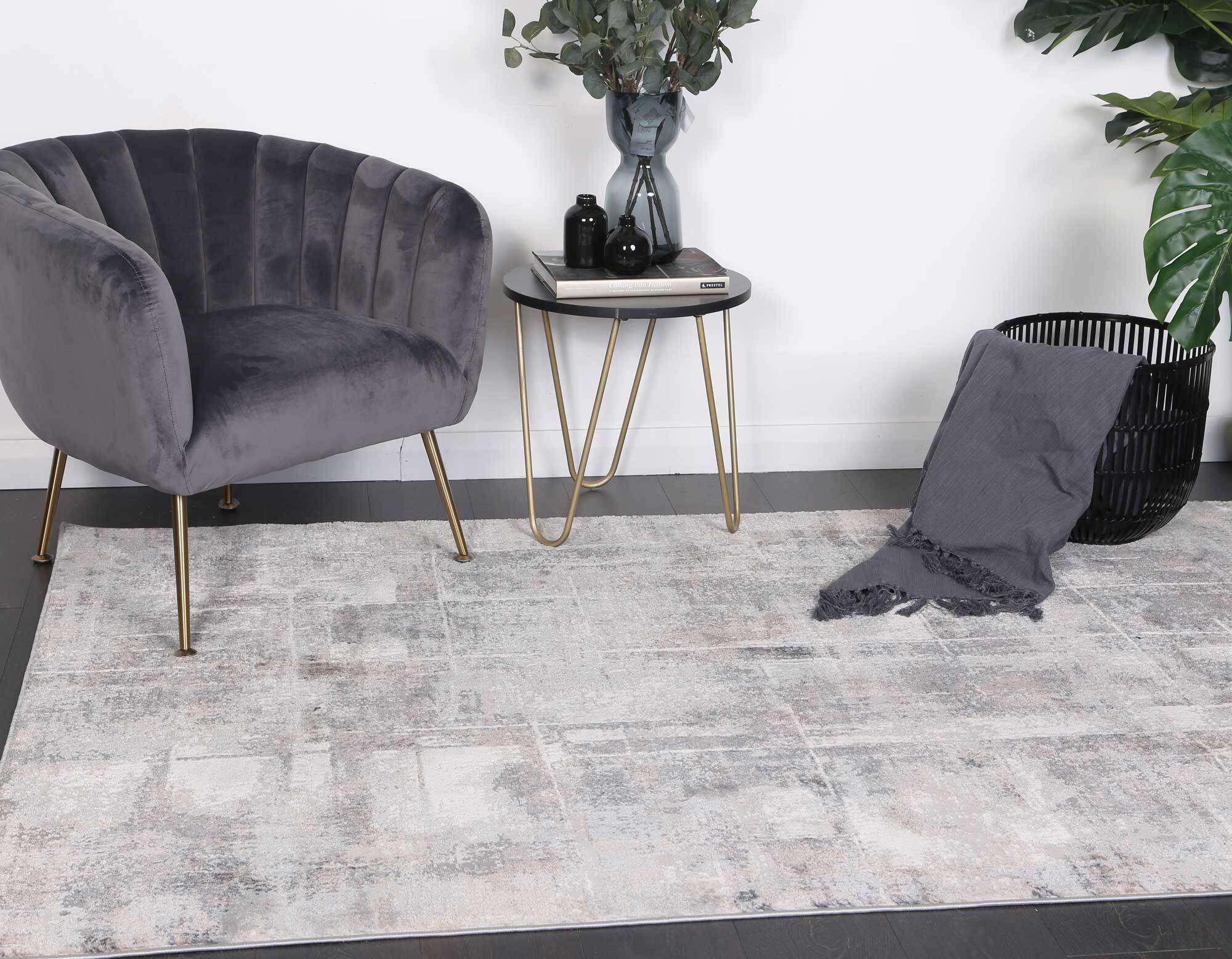 Large View Elvis Transitional Abstract Rug