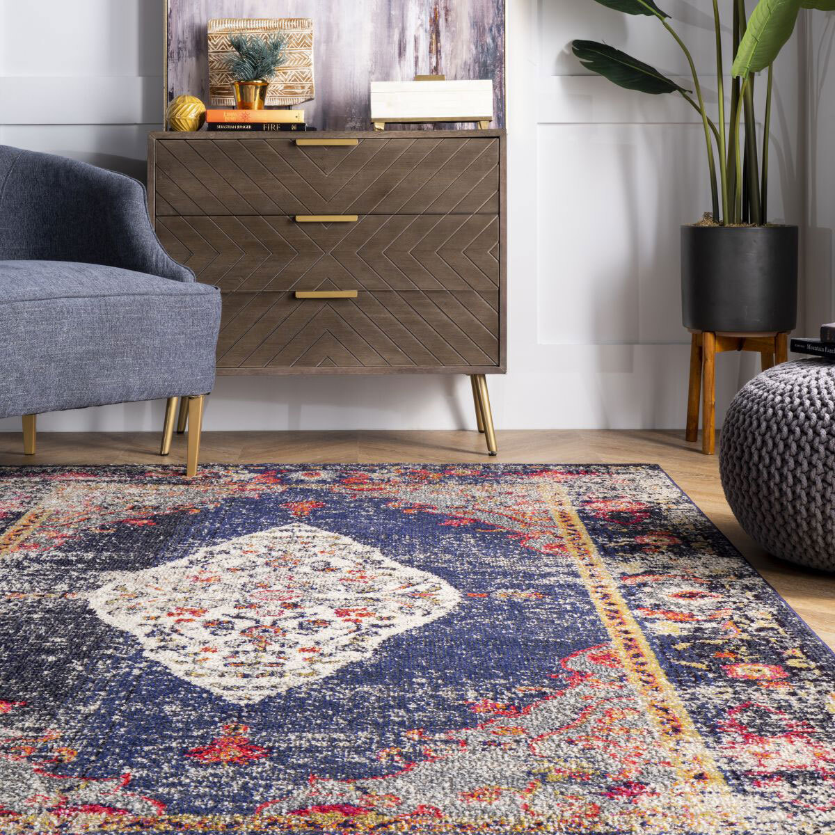 Hank Transitional Medallion Rug