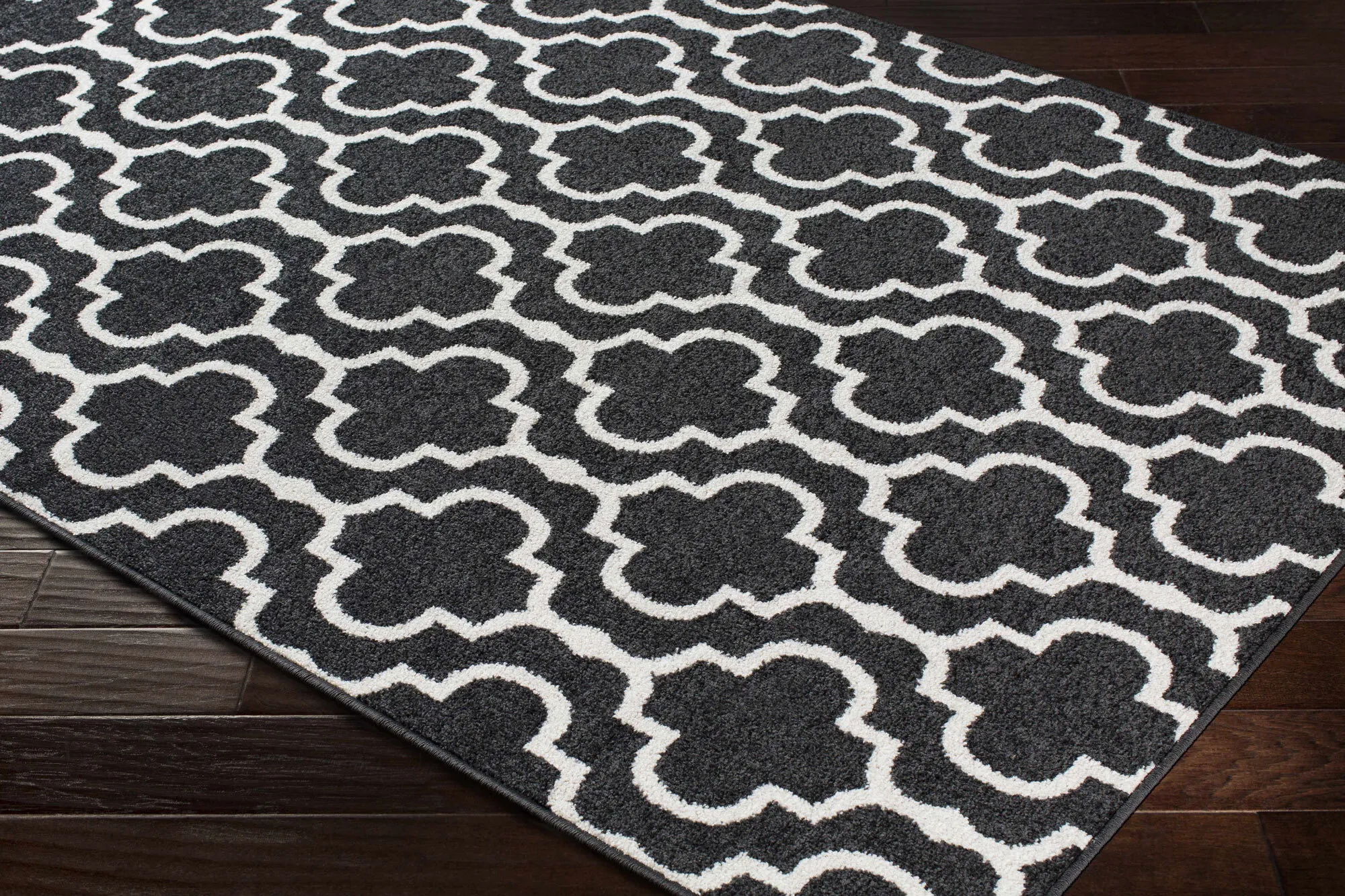 Jack Trellis Pattern Black Rug