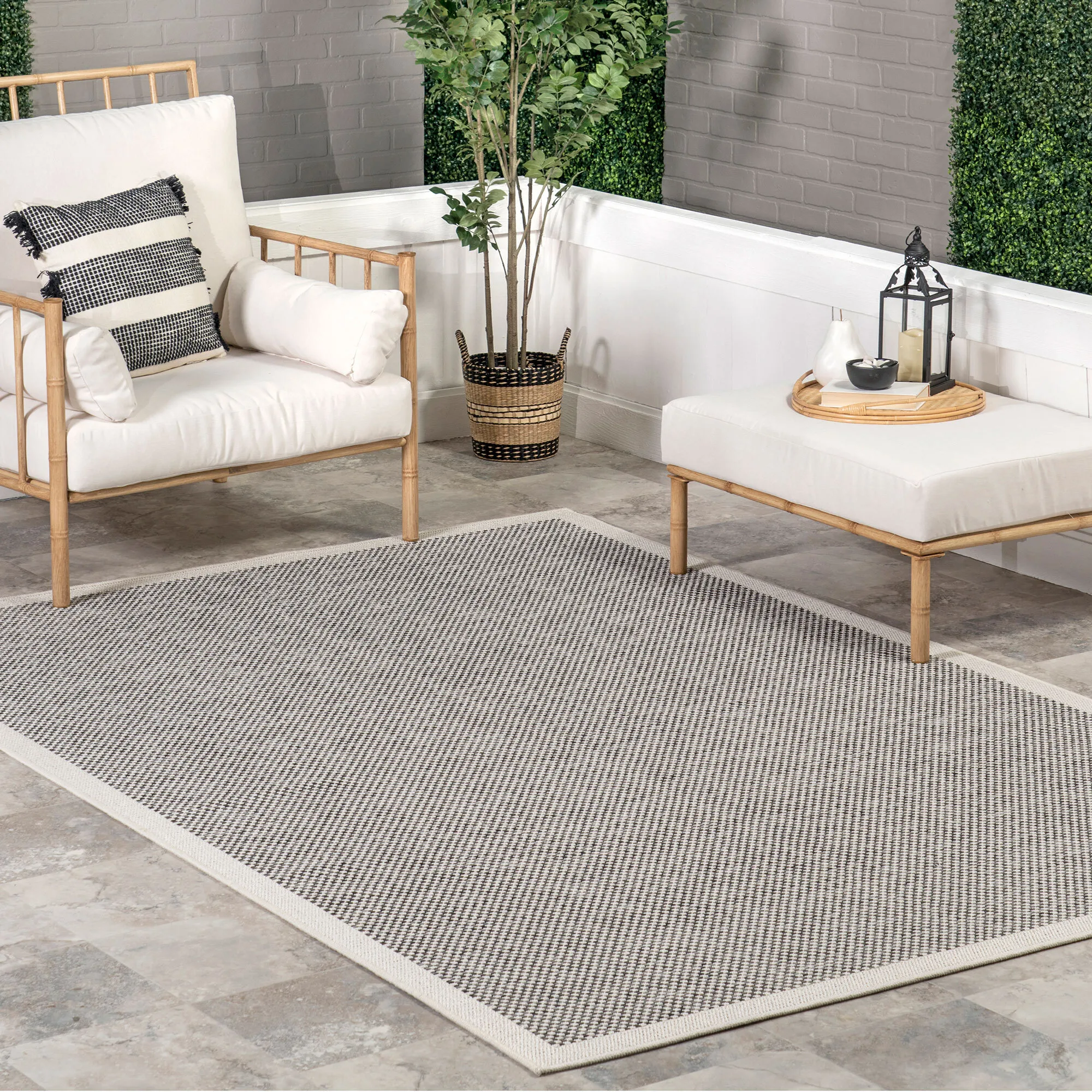 Large View Lotus Indoor/Outdoor Rug