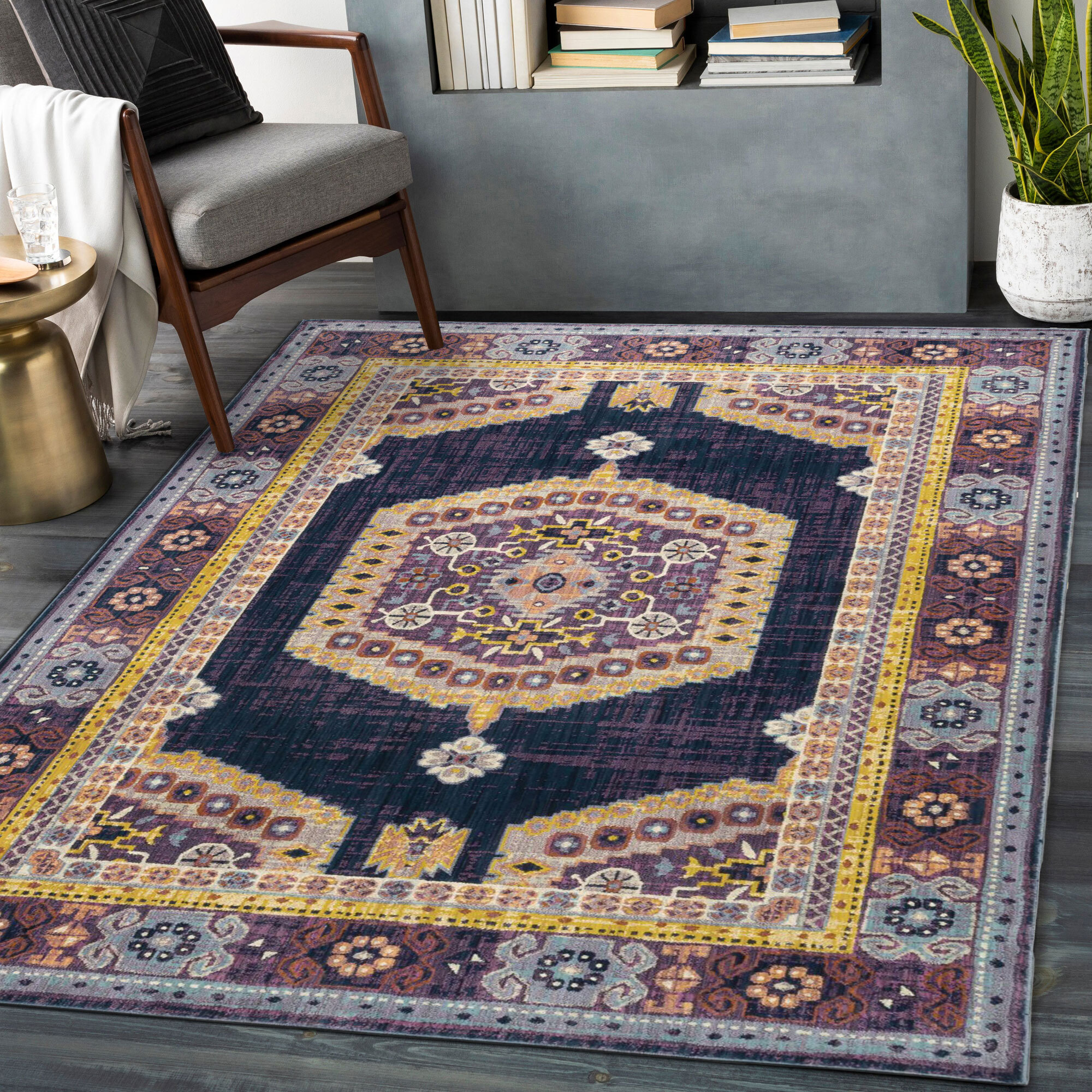 Myla Traditional Medallion Rug