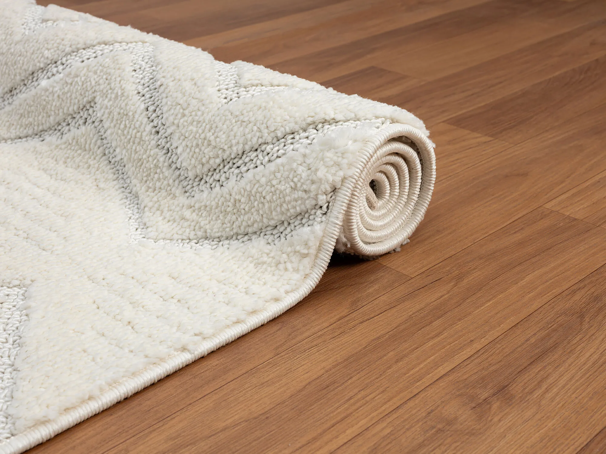 Large View Serenade Modern Chevron Rug