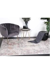 Elvis Traditional Distressed Rug