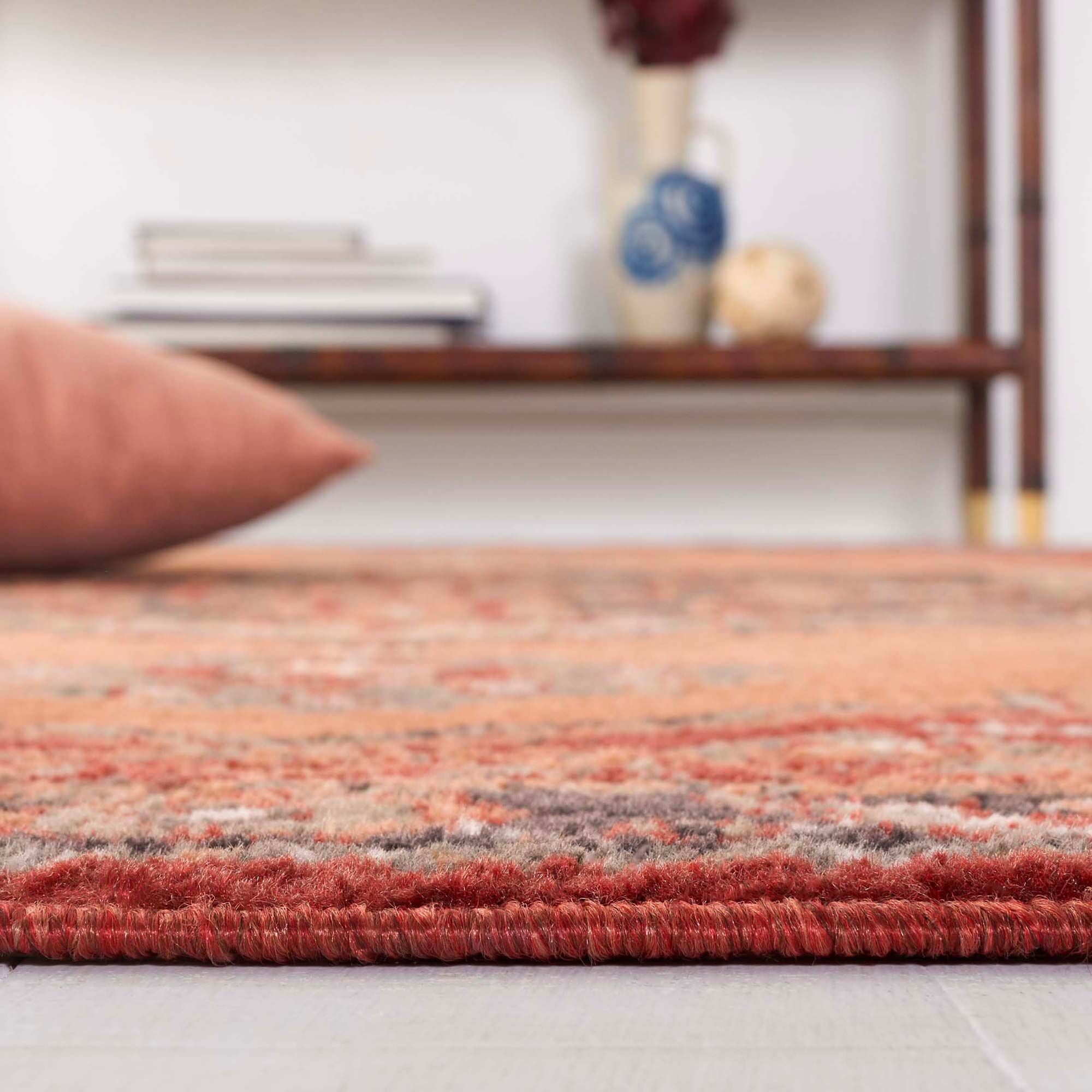 Large View Alfa Traditional Medallion Rug