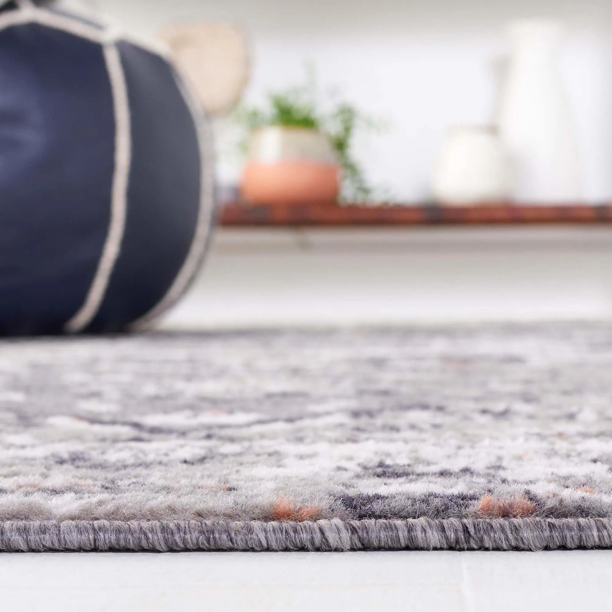 Large View Alfa Traditional Medallion Rug