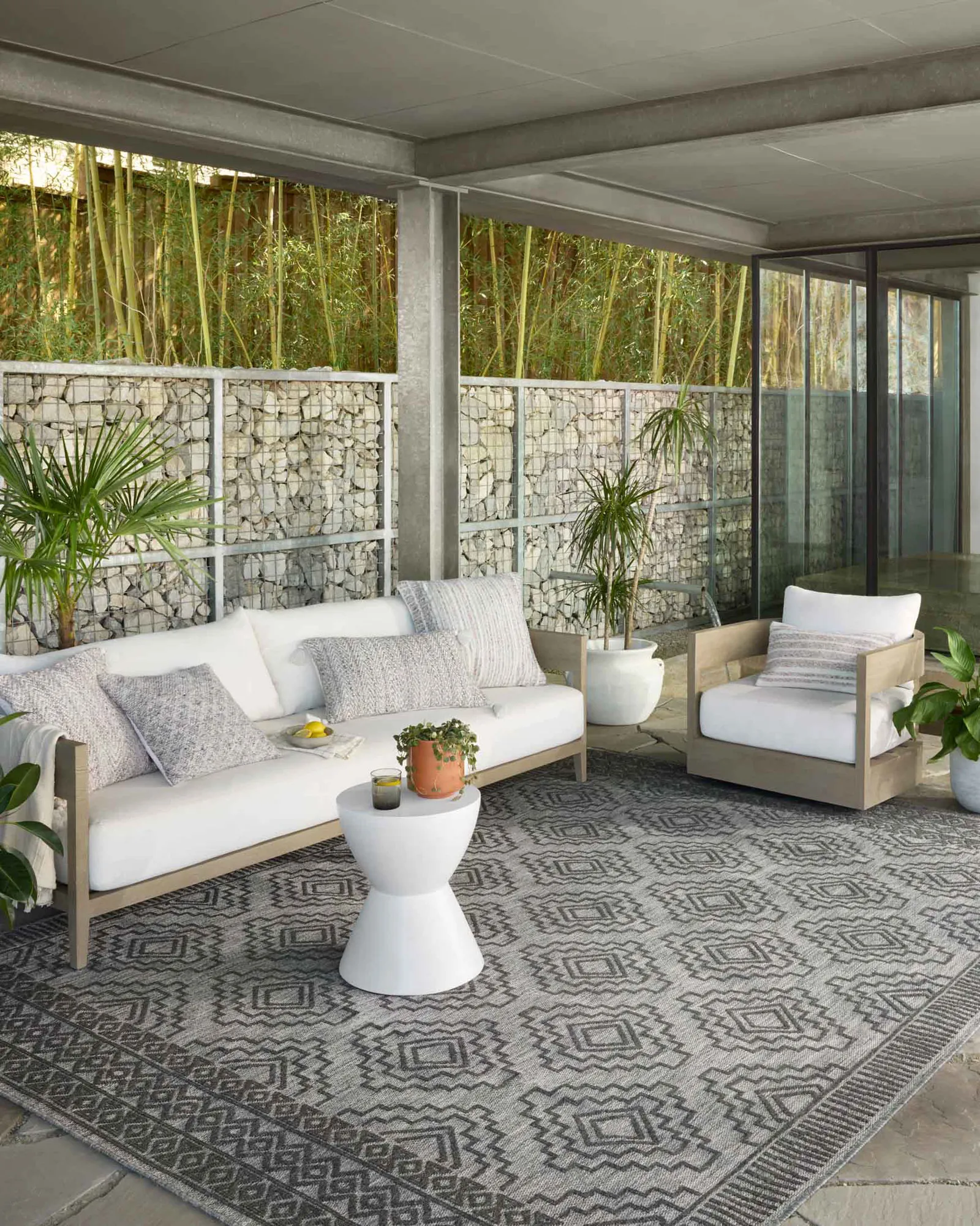 Alfresco Geometric Patio Rug