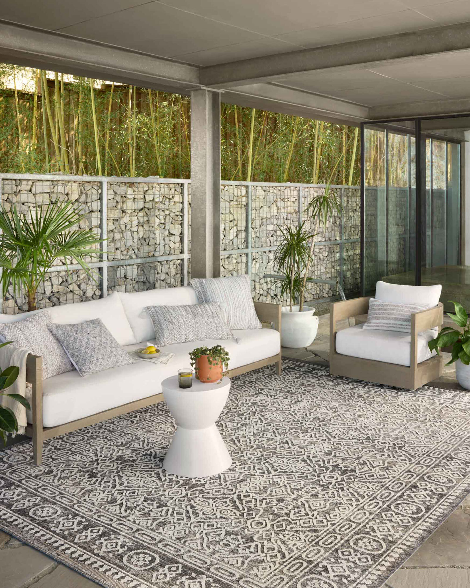 Large View Alfresco Medallion Patio Rug
