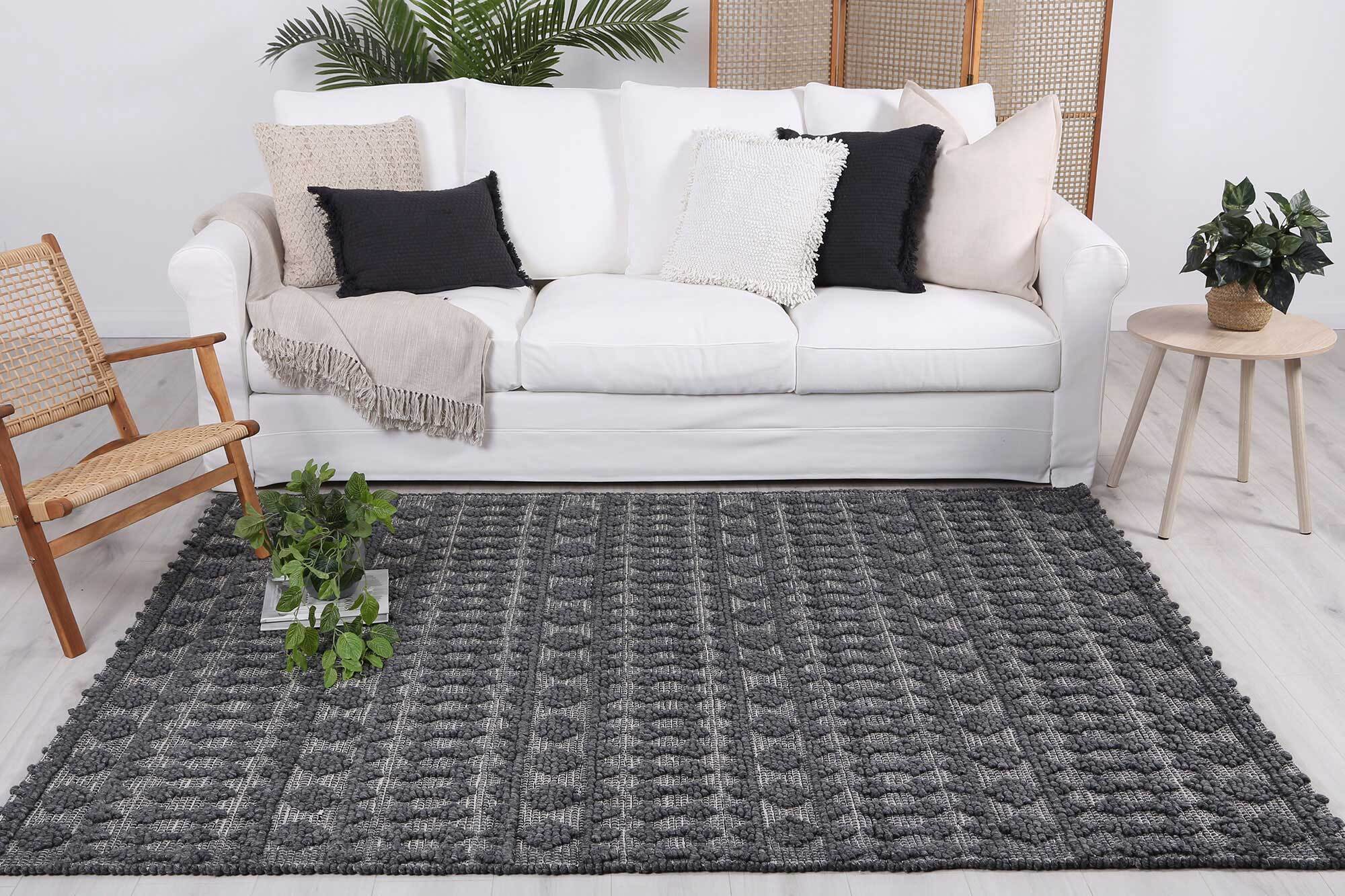 Hann Hand Loomed Rug