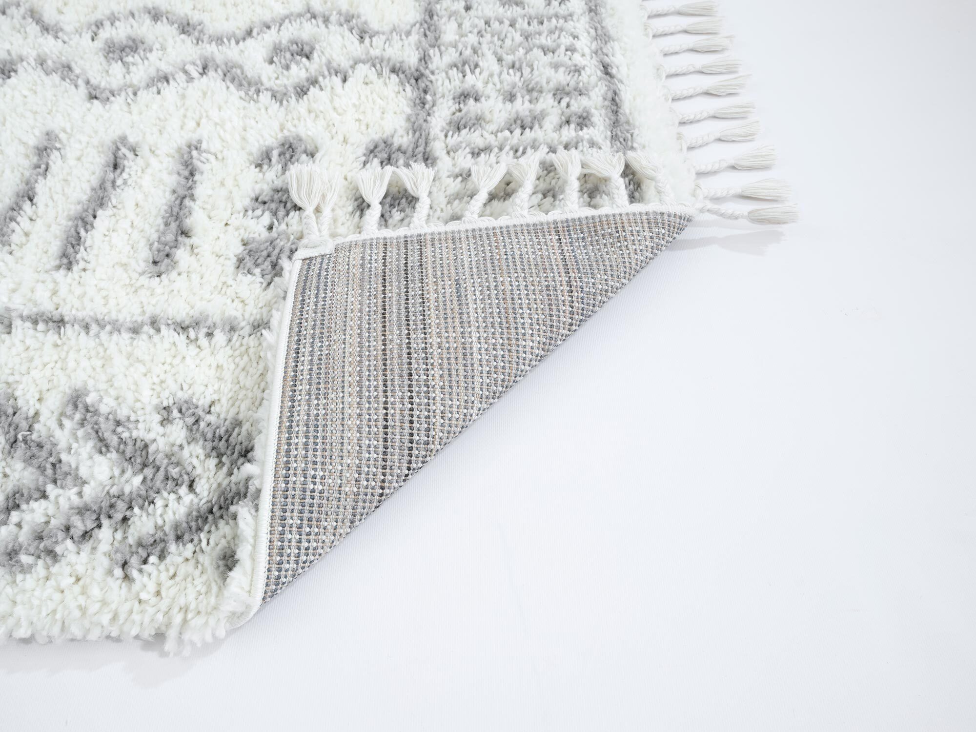 Large View Larry Moroccan Tassel Shaggy Rug