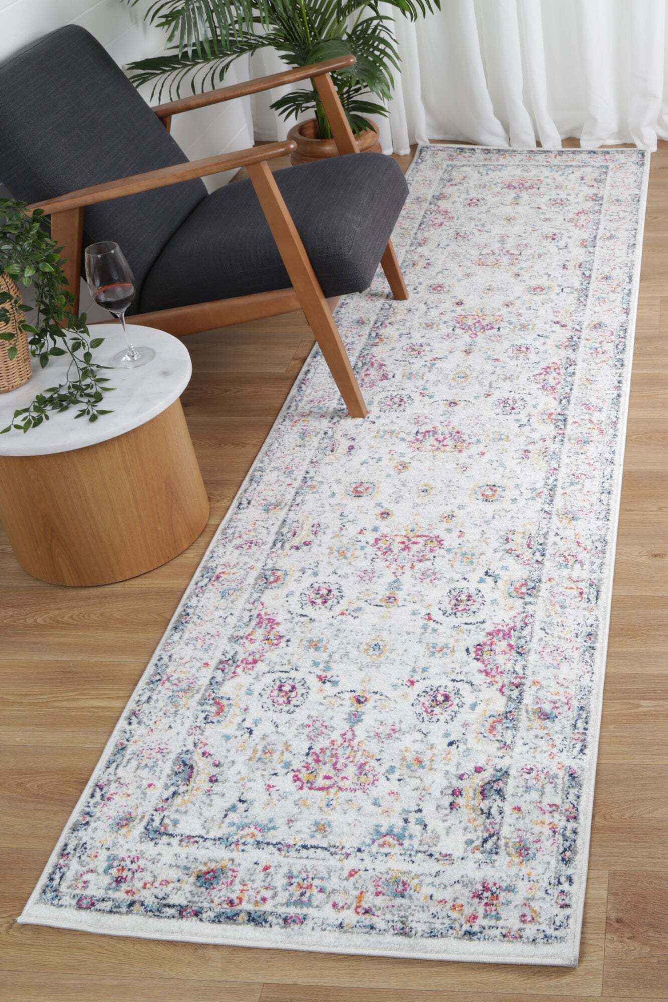 Large View Peri Transitional Floral Border Rug
