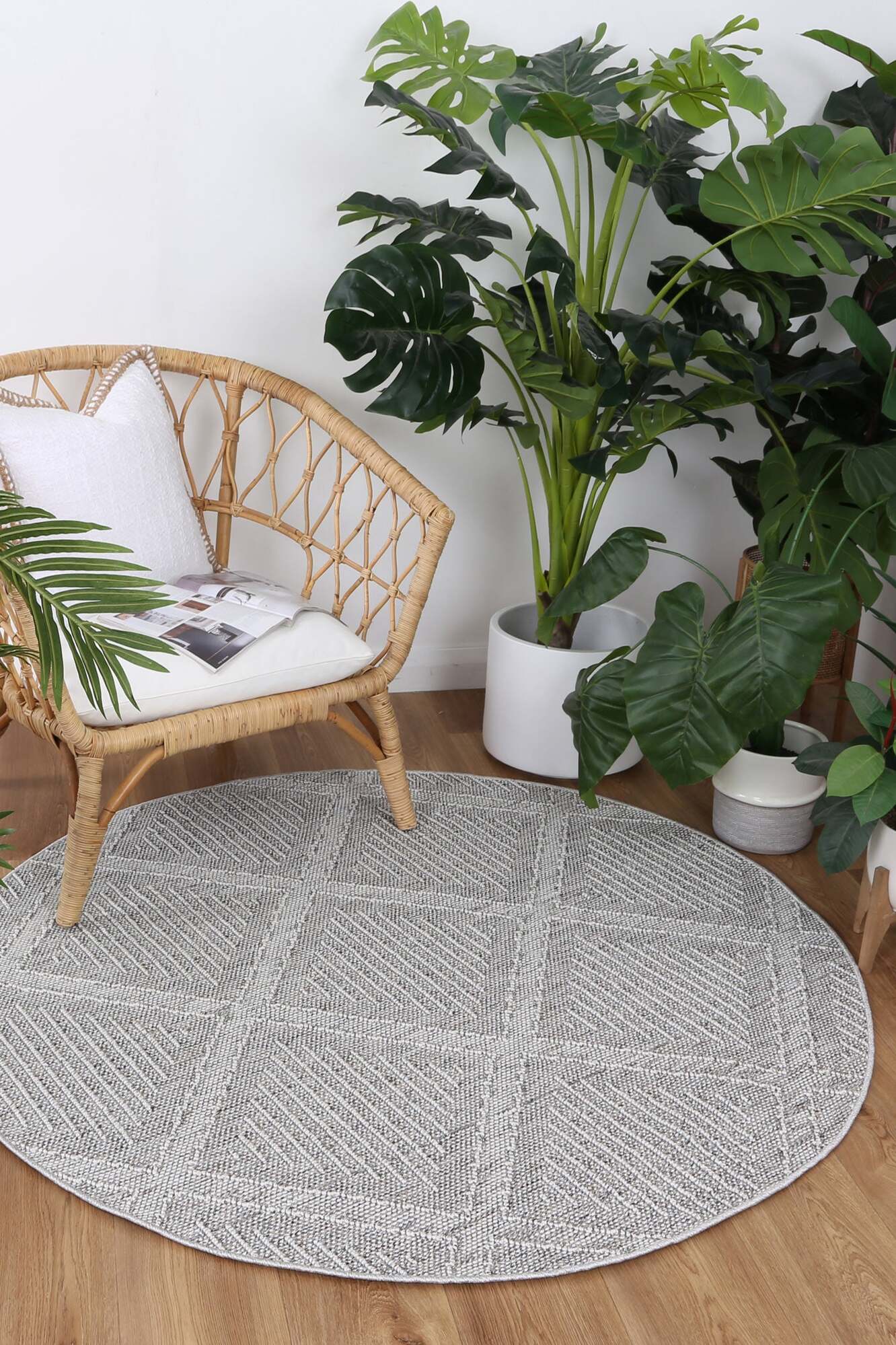 Large View Viva Geometric Flatweave Rug