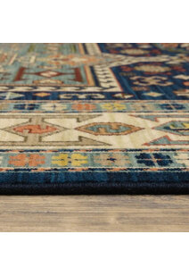 Leah Classic Medallion Wool Rug