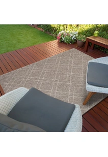 Mika Diamond Design Patio Rug