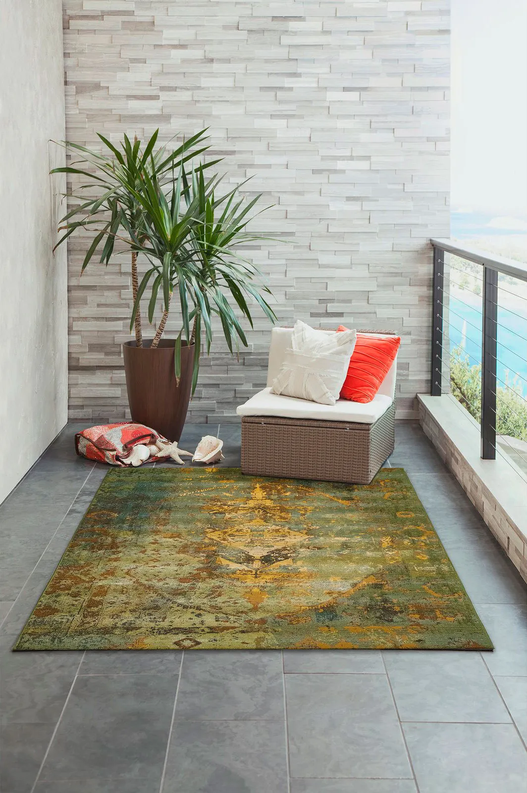 Large View Aperto Transitional Green Rug