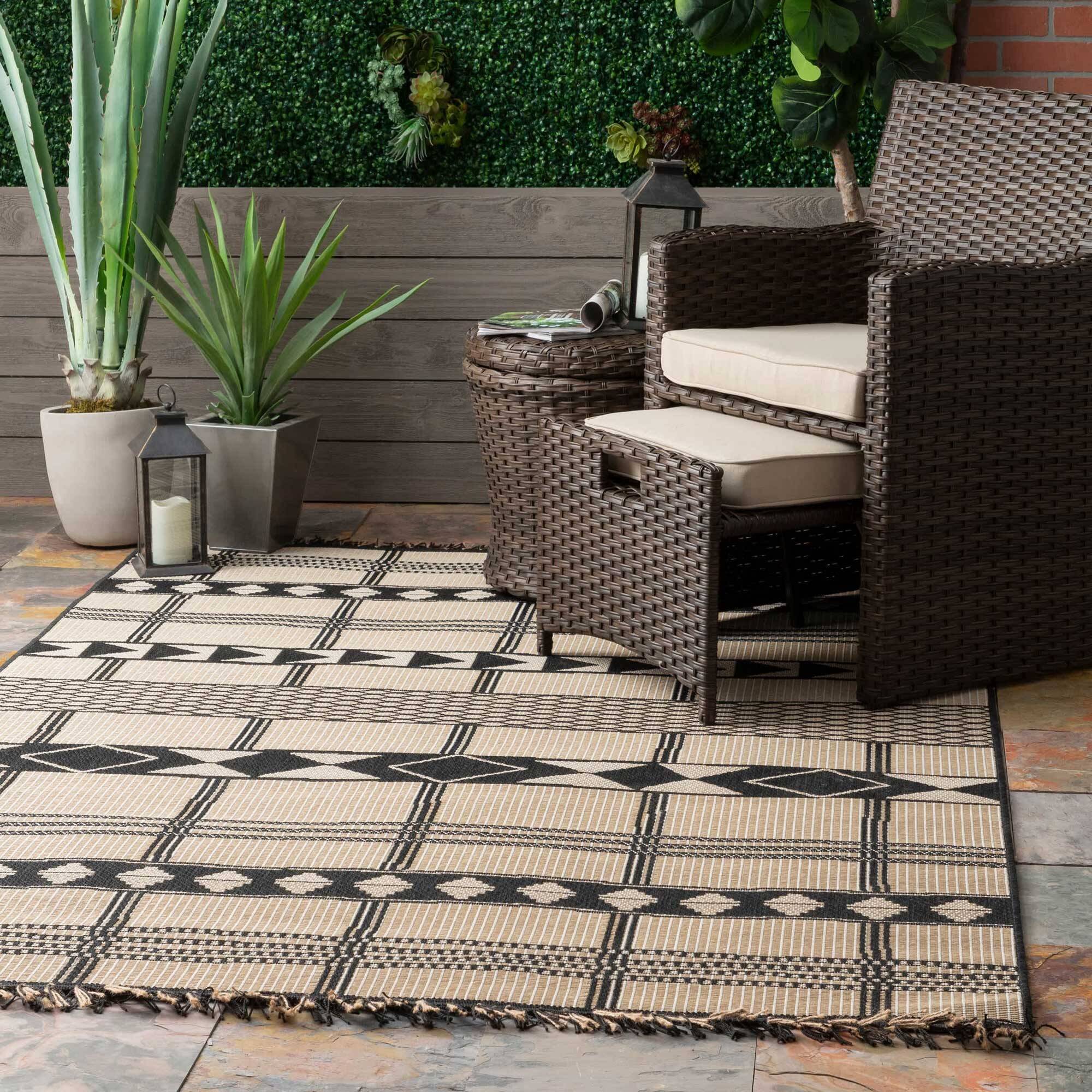 Carlo Flatweave Geometric Rug