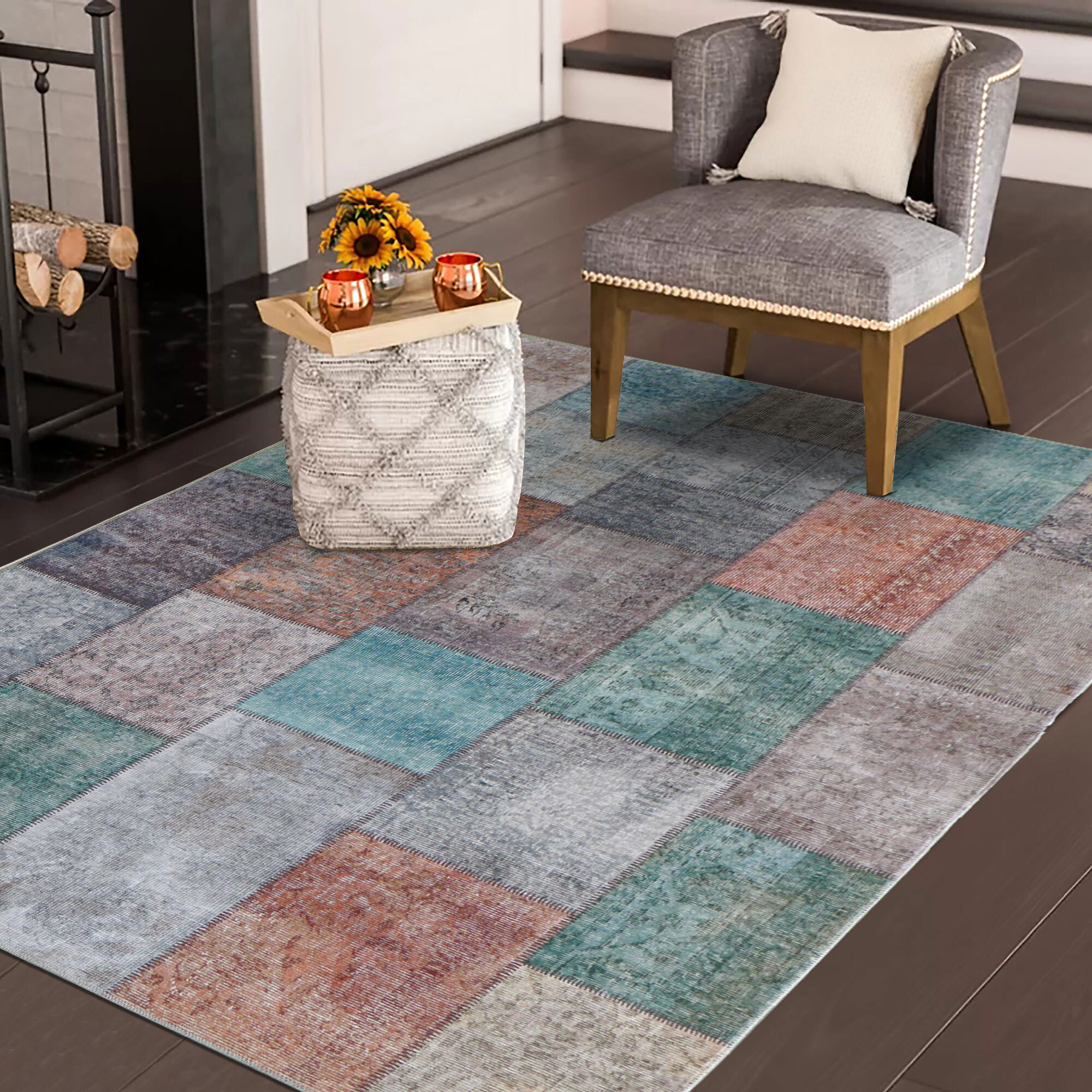 Large View Noble Traditional Patchwork Rug