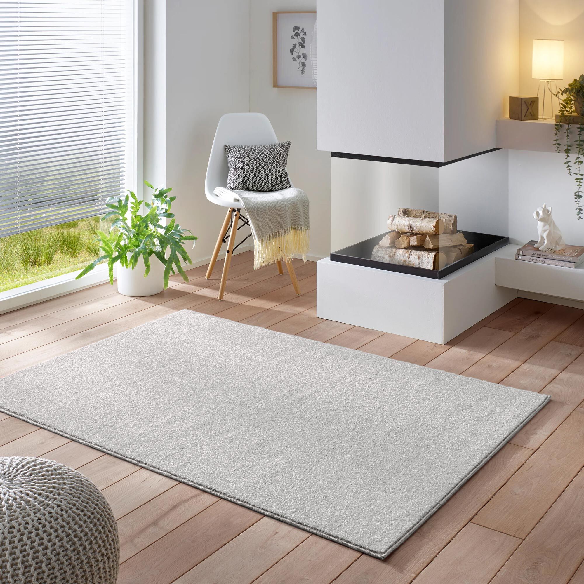 Large View Plush Plain Grey Rug