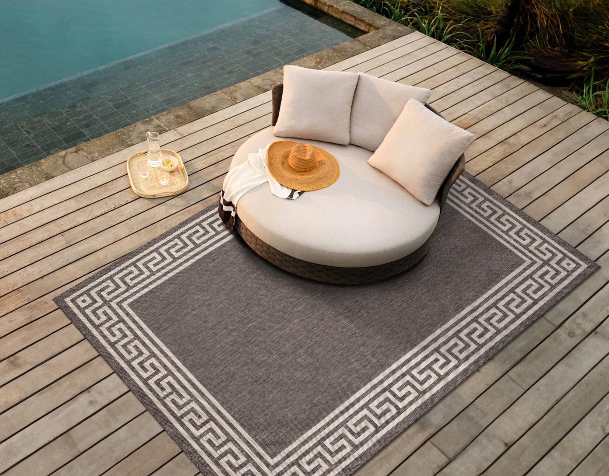 Large View Soleil Greek Key Flatweave Rug