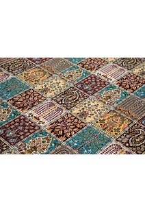 Mona Classic Oriental Fringed Rug