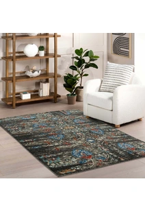 Mobi Traditional Rug