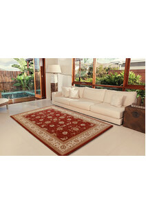 Star Red Traditional Oriental Rug