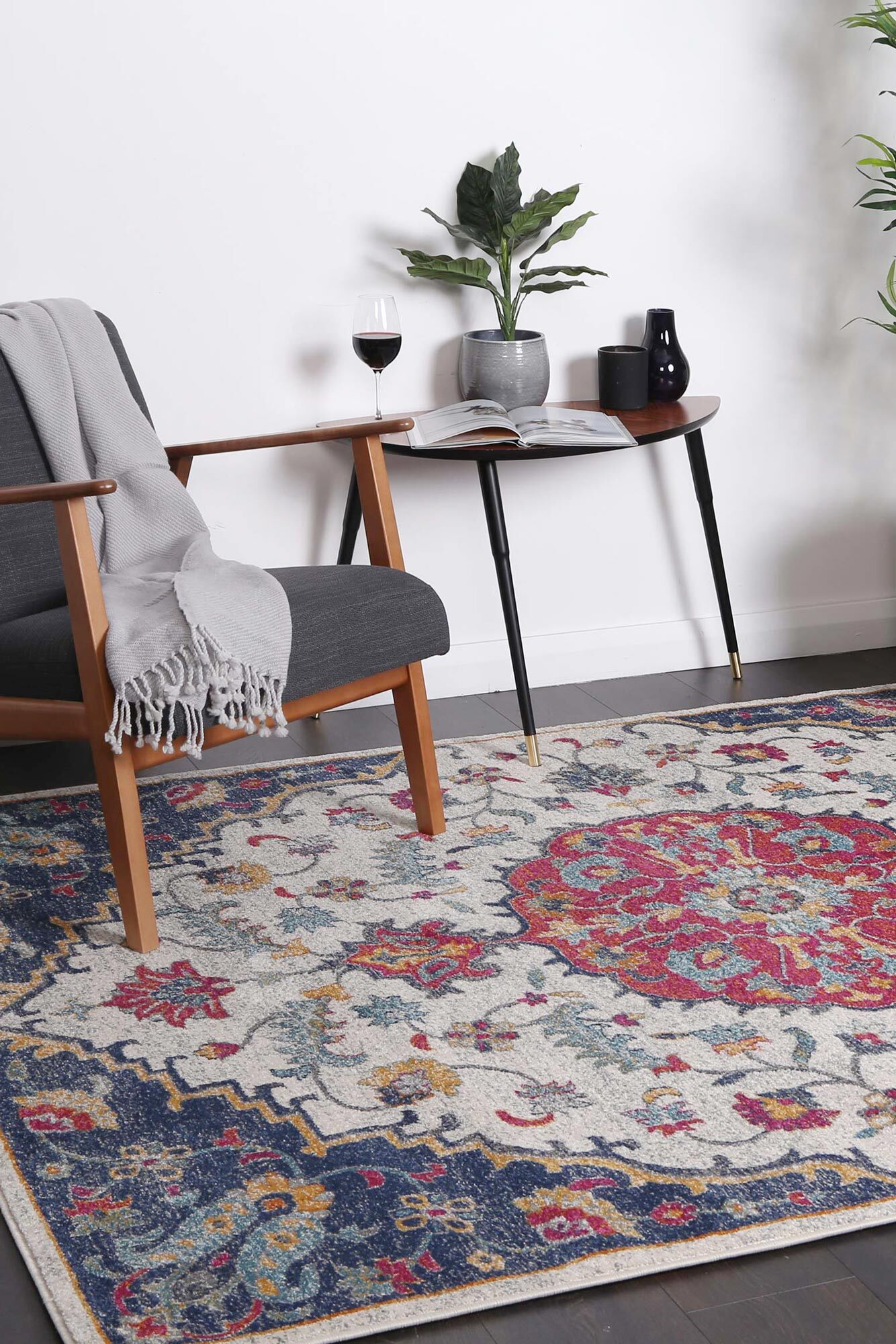 Large View Donna Traditional Medallion Rug(Size 230 x 160cm)