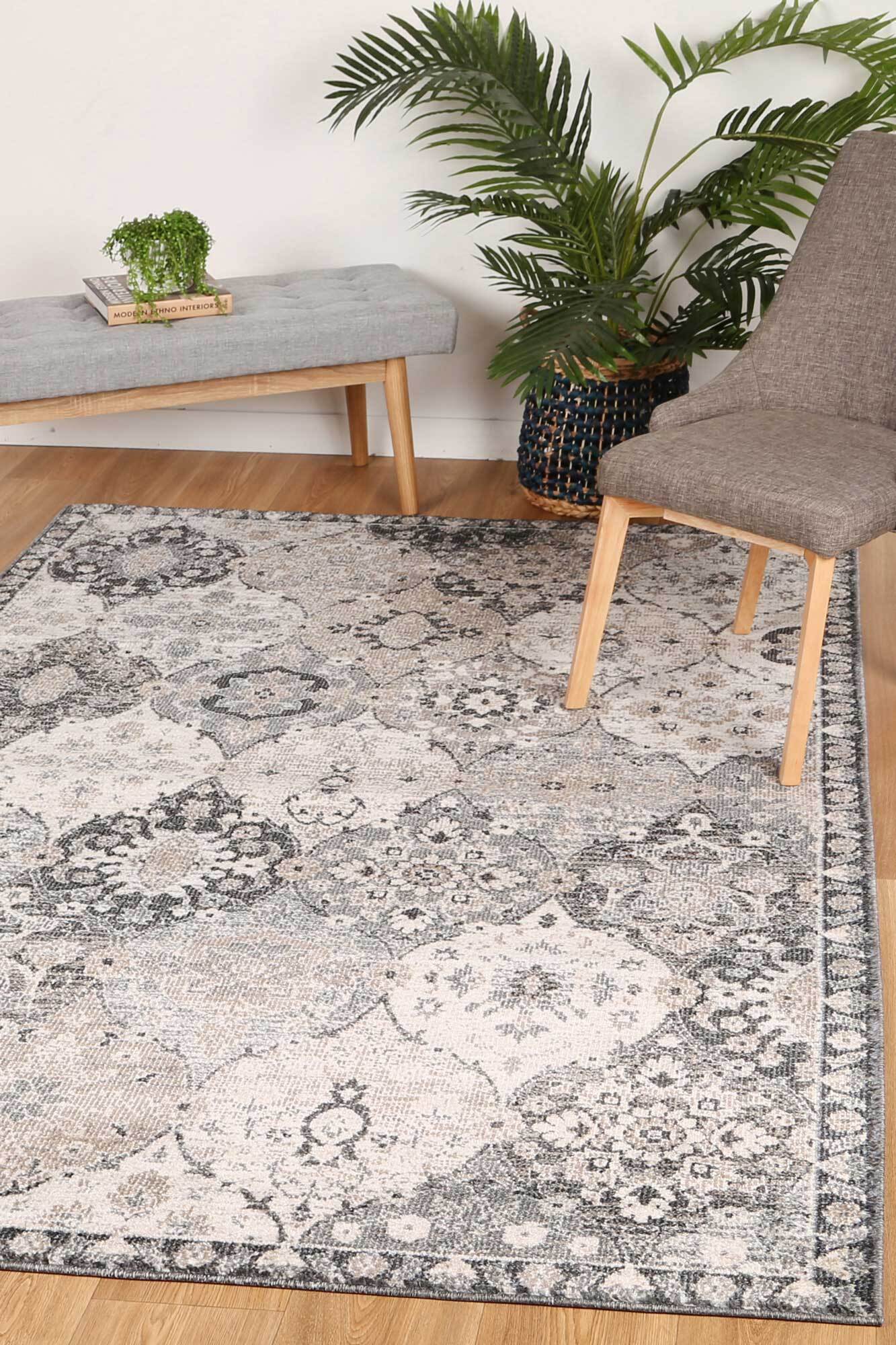 Alani Traditional Geometric Rug(Size 230 x 160cm)